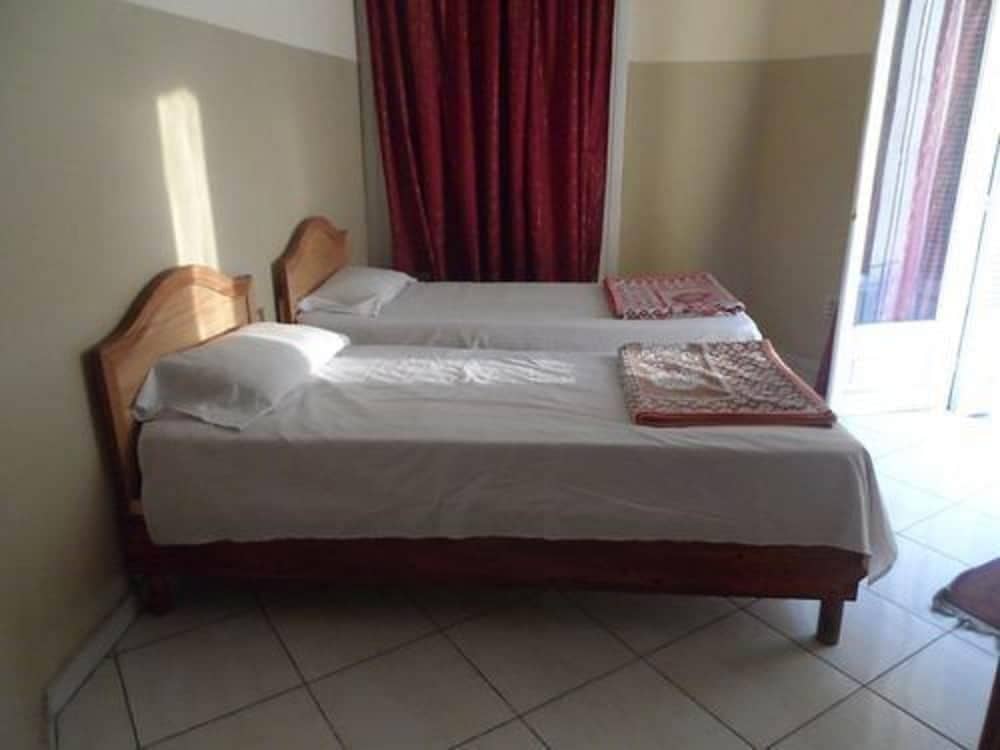 Hotel Vienna — 5