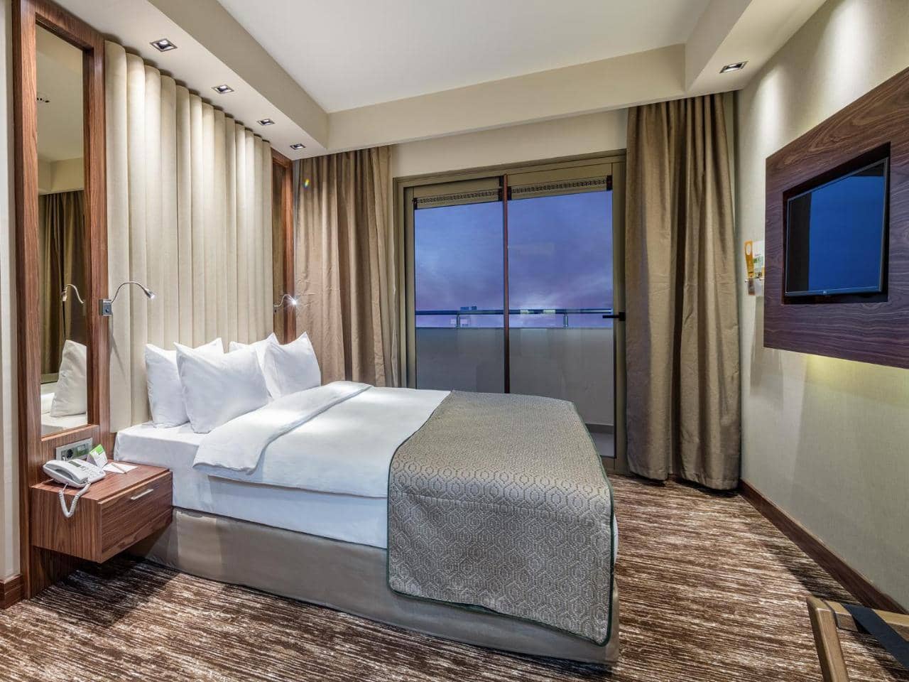 Holiday Inn Antalya - Lara — 4
