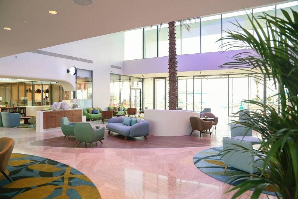 The Retreat Palm Dubai Mgallery by Sofitel