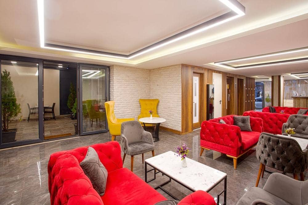 Sim Hotel — 2