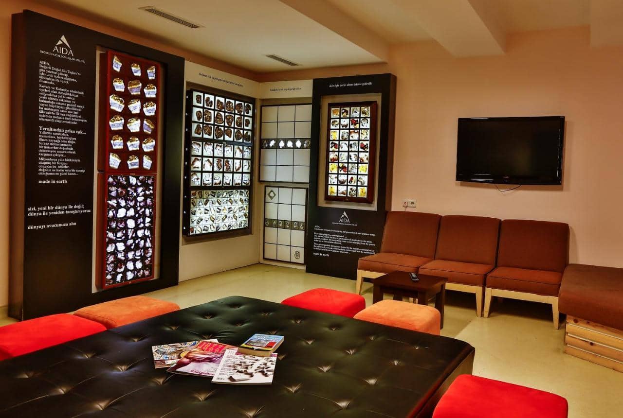 Han Hotel — 5