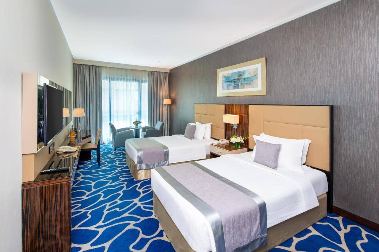 Hawthorn Extended Stay by Wyndham Abu Dhabi — 4