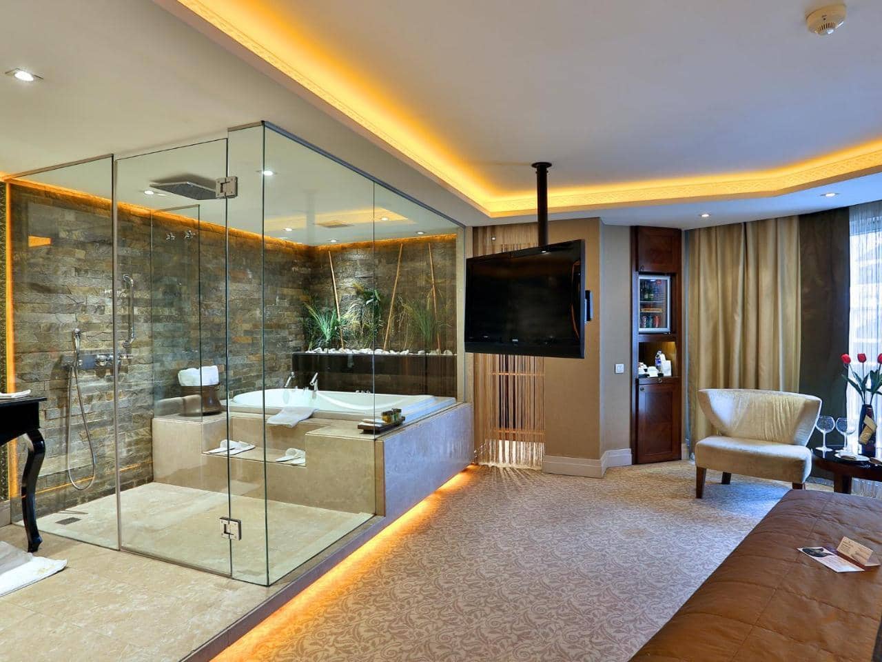 Zurich Hotel — 2