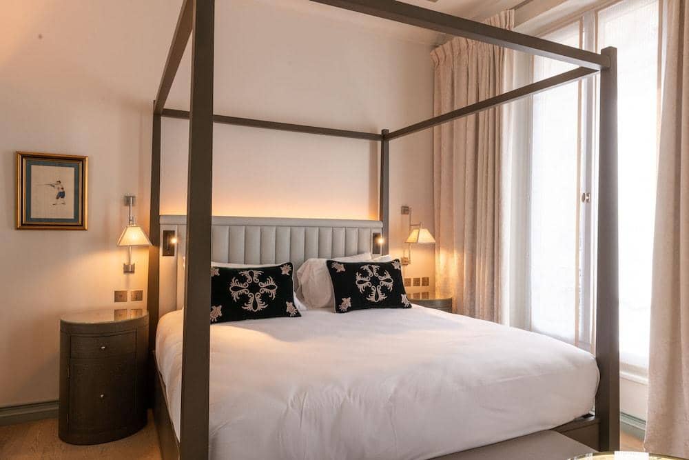 Hotel de Montesquieu — 4