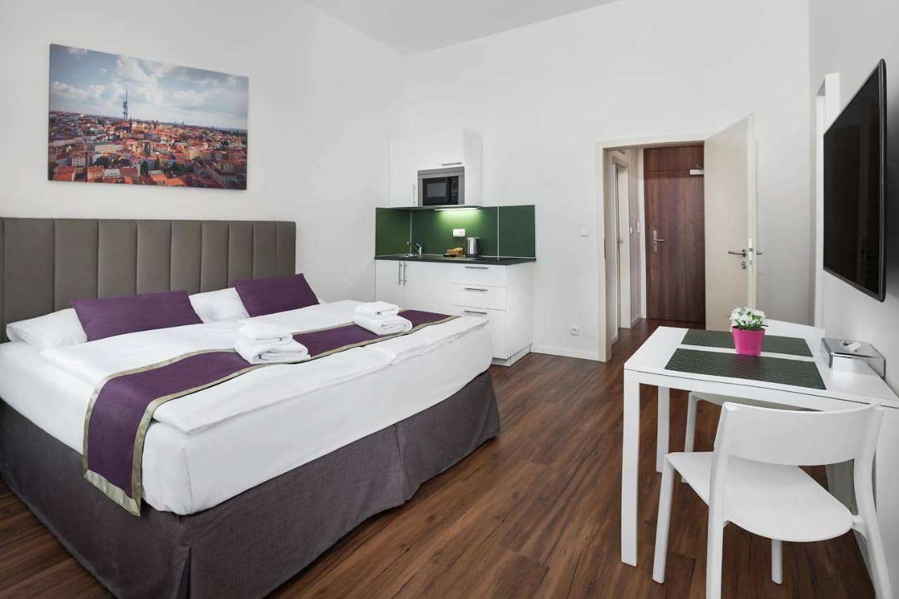 Elizabeth Suites — 3