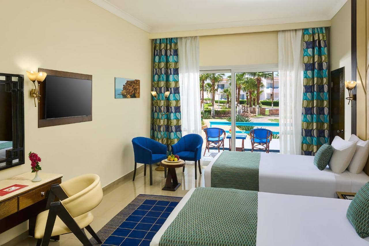 Dreams Beach Resort — 4