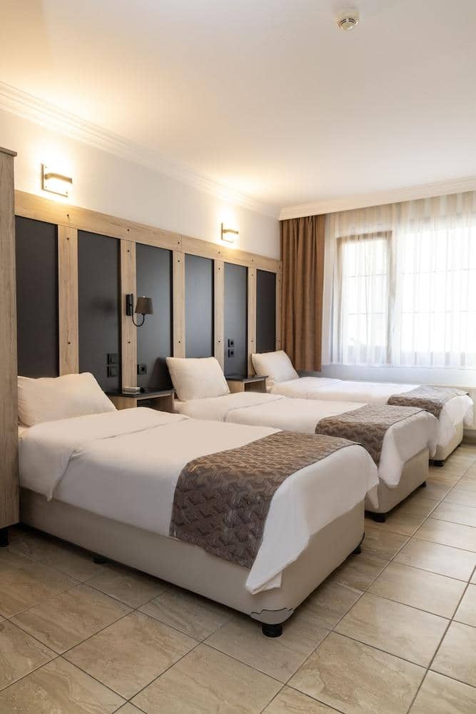 Galley Hotel — 5
