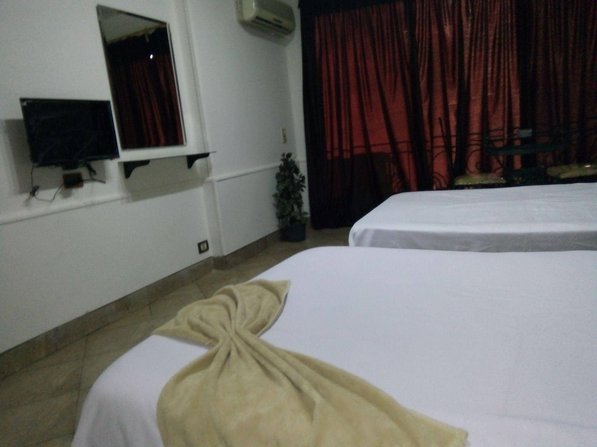 Arabesque Hotel — 2