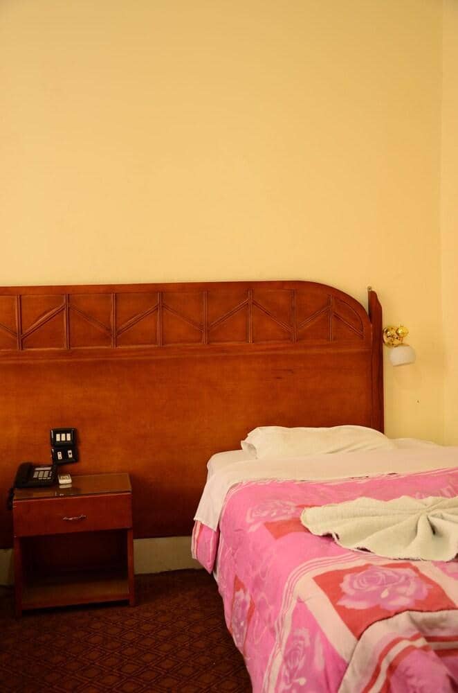 Louris Inn — 3