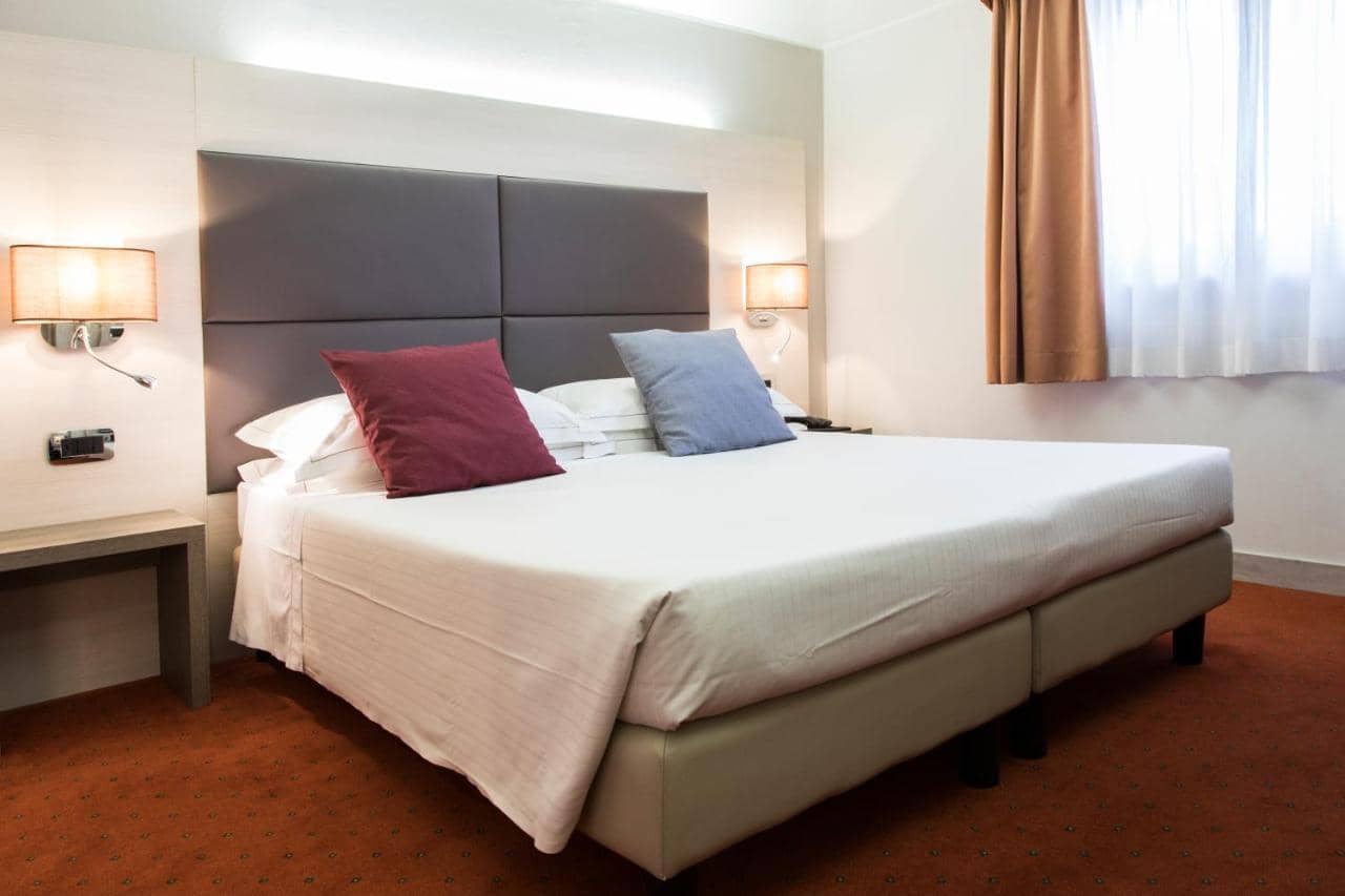 Hotel Campion — 4