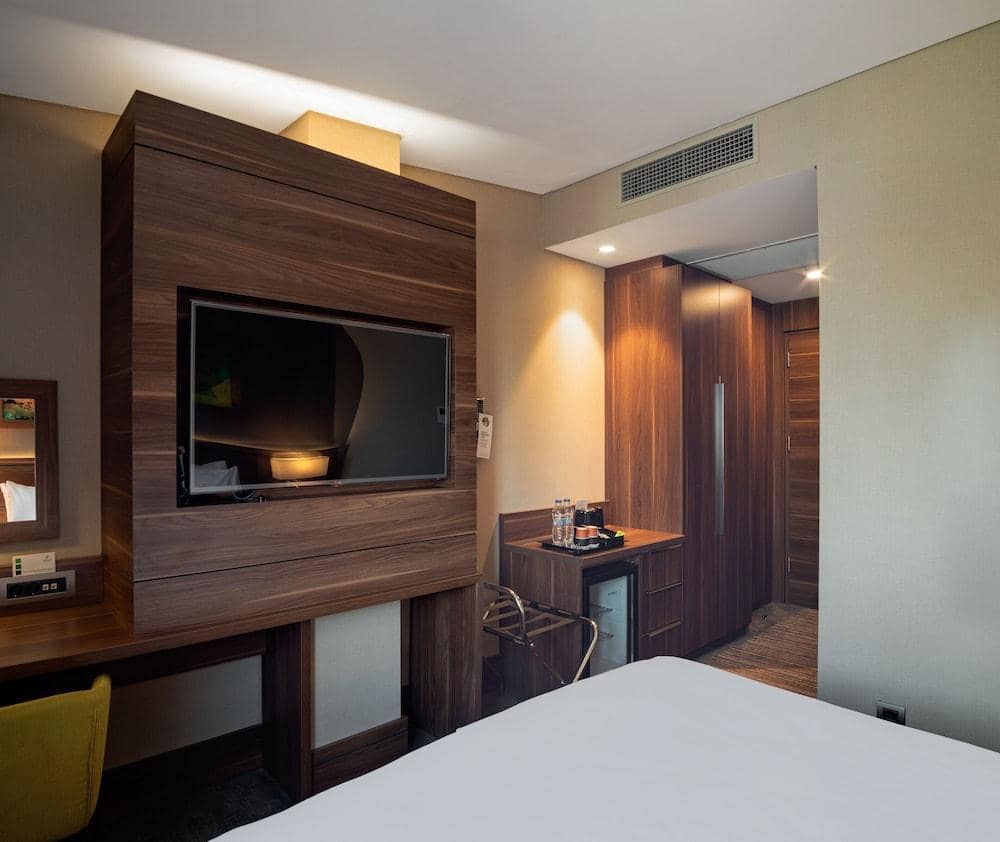 Holiday Inn Istanbul Kadikoy — 3