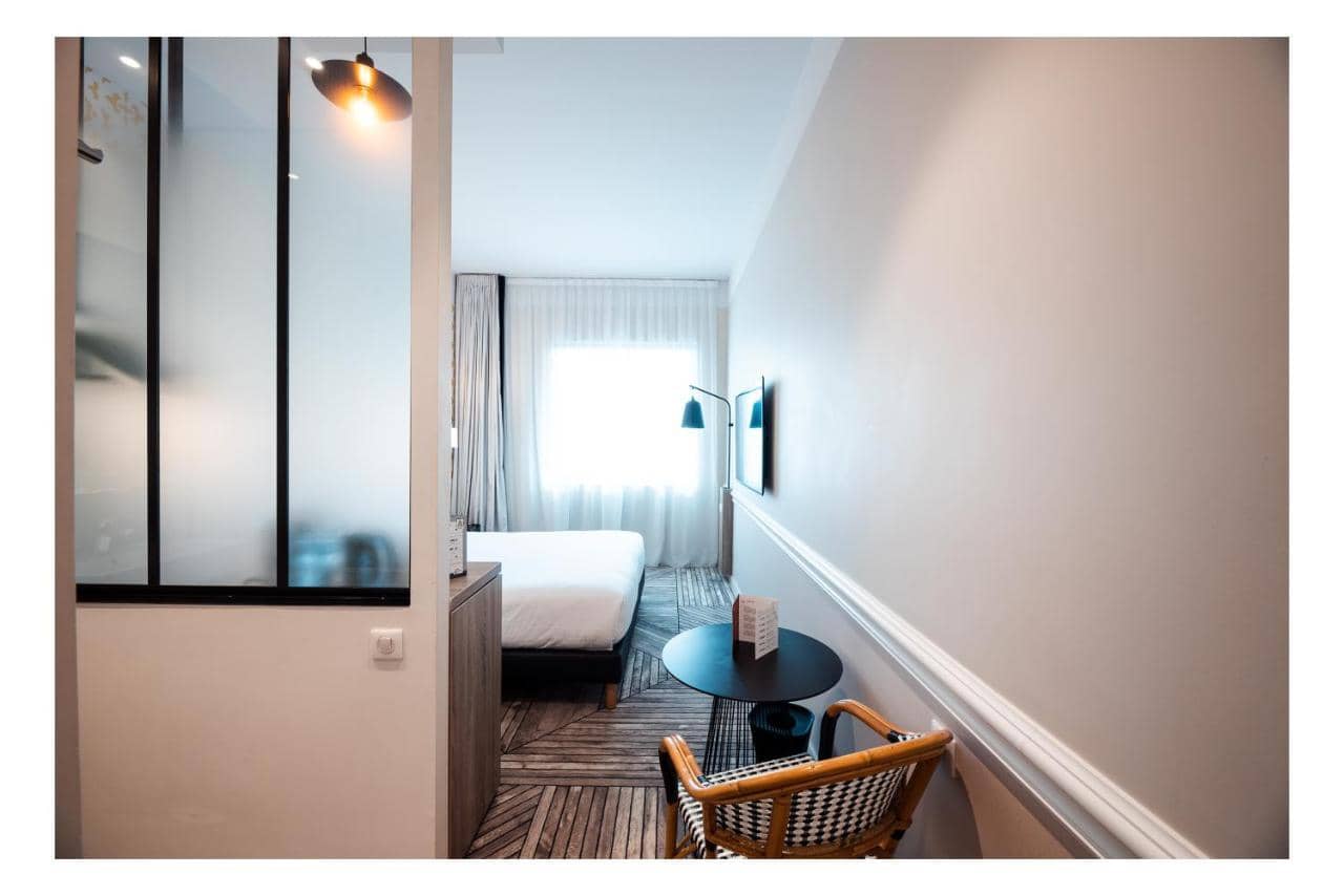 Hotel the Originals Paris Maison Montmartre — 5