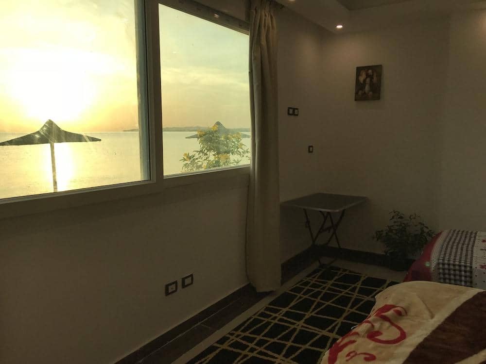 Cecelia Resort — 2