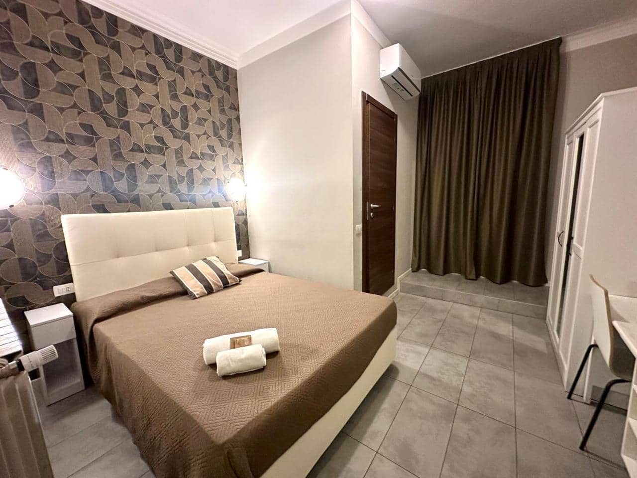 Golden Milano Hotel — 2