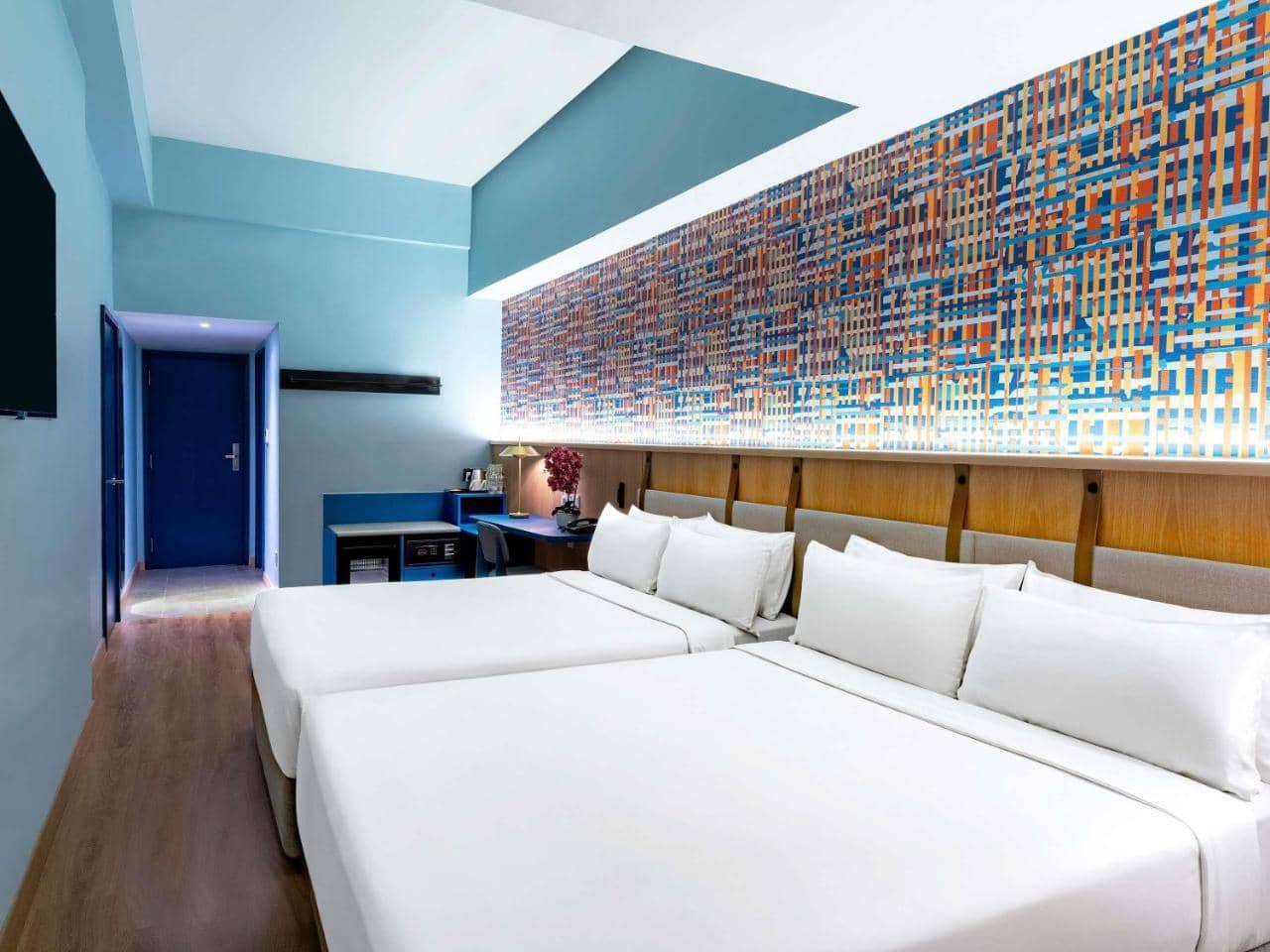 Travelodge Bukit Bintang — 5