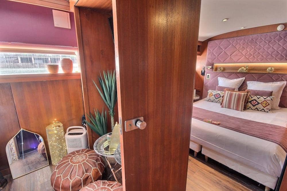 VIP Paris Yacht Hotel (Adults only) — 4
