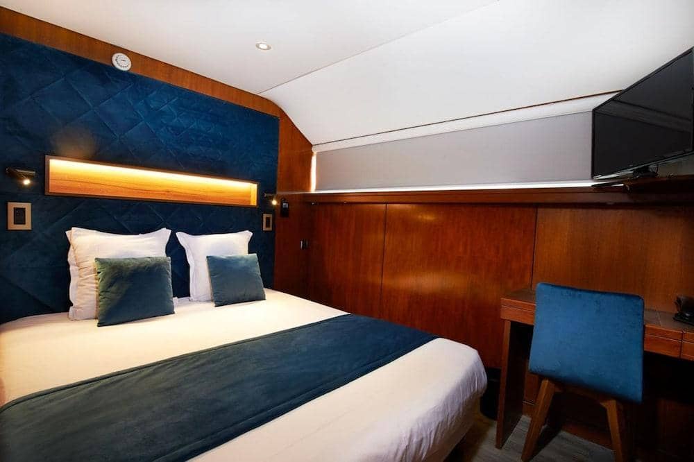 VIP Paris Yacht Hotel (Adults only) — 2