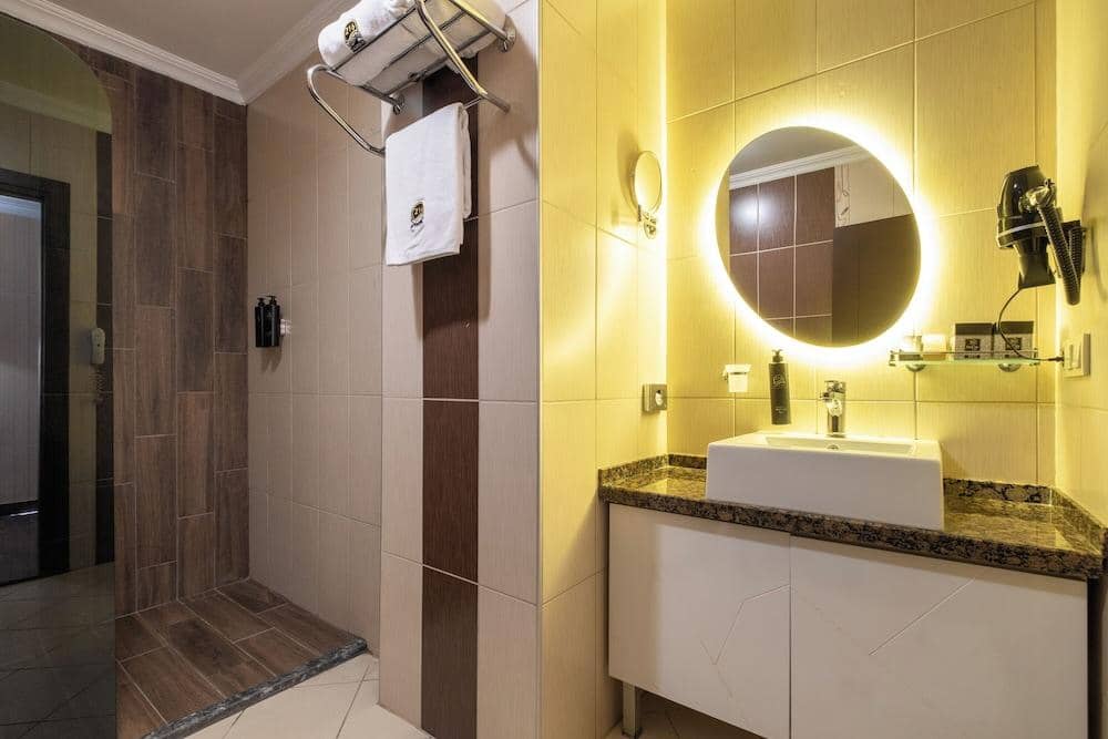 Macity Hotel — 5