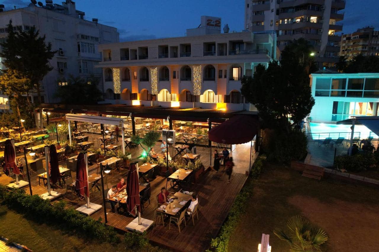 Tema 242 Hotel — 5