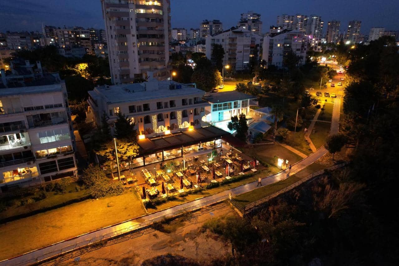 Tema 242 Hotel — 4