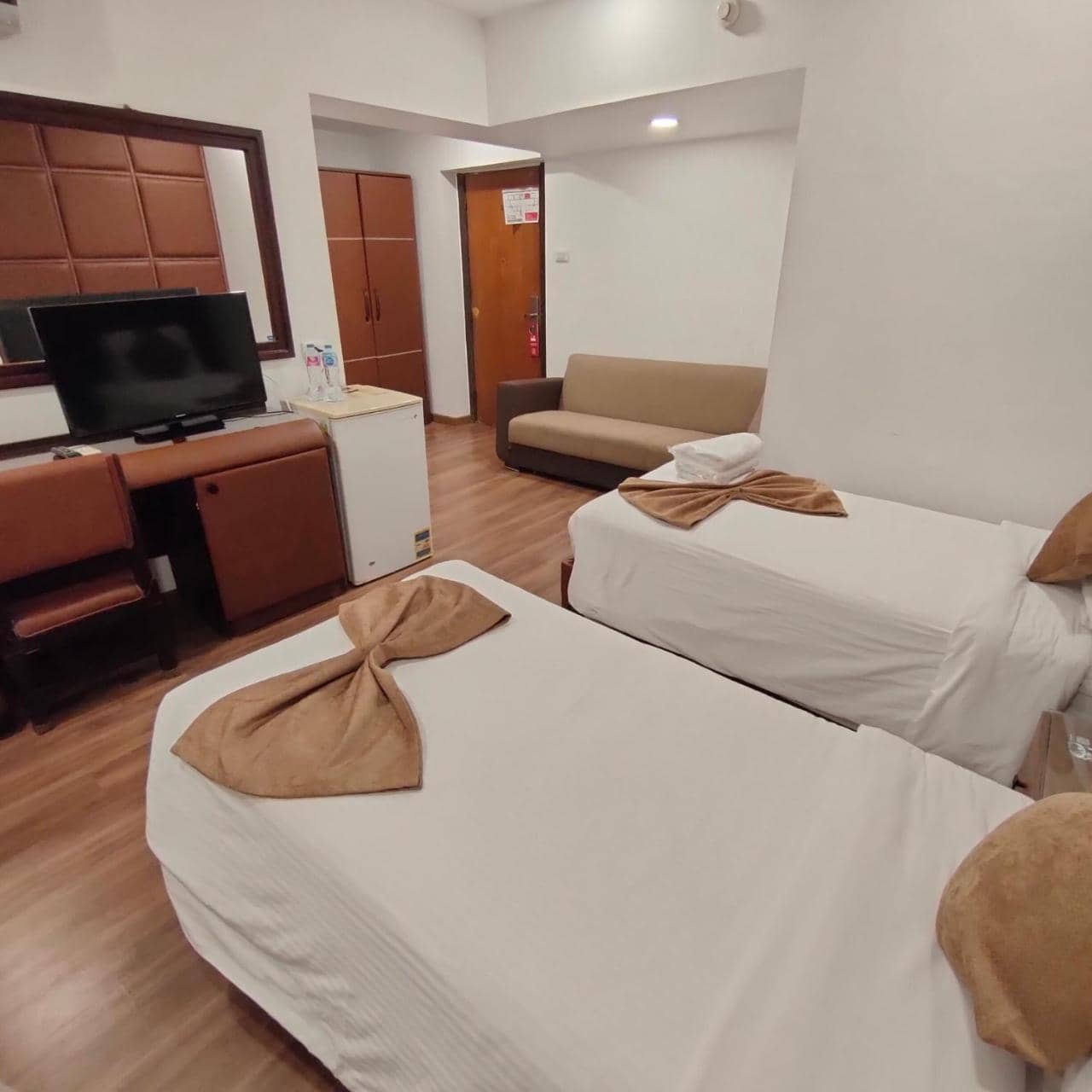 Pearl Hotel
