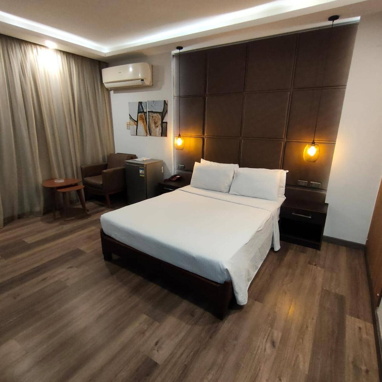 Pearl Hotel — 2