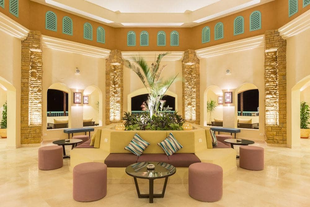 Byoum Lakeside Hotel — 2