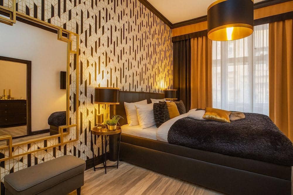 Golden Prague Rooms