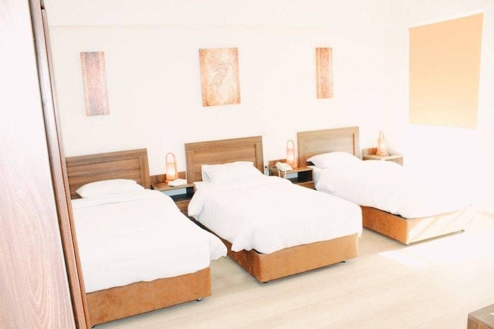 Vibes Hostel & SPA — 2