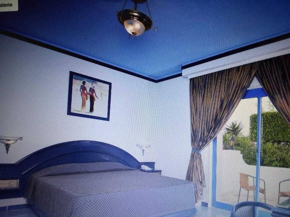 Hurgada Mirage Beach Chalet & Aqua Park — 4
