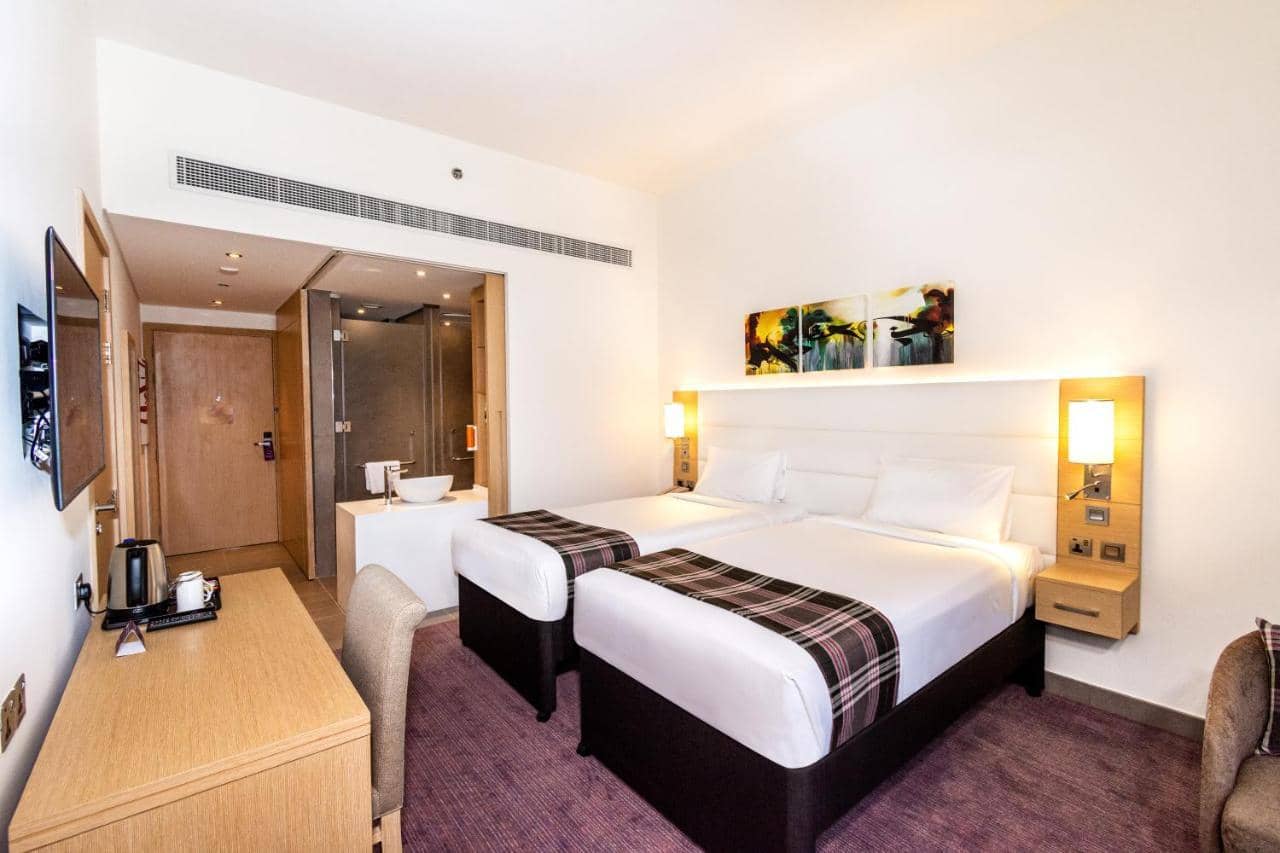 Premier Inn Dubai Dragon Mart Hotel — 3