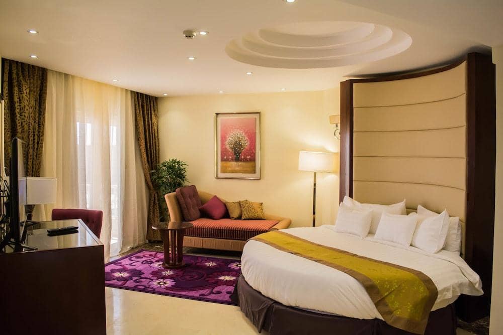 Tolip  Resort & SPA — 2