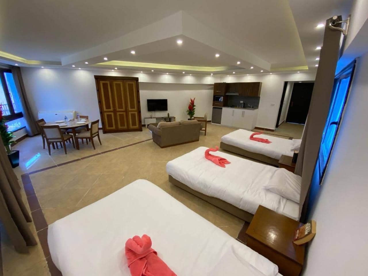 Alia Beach Resort — 4