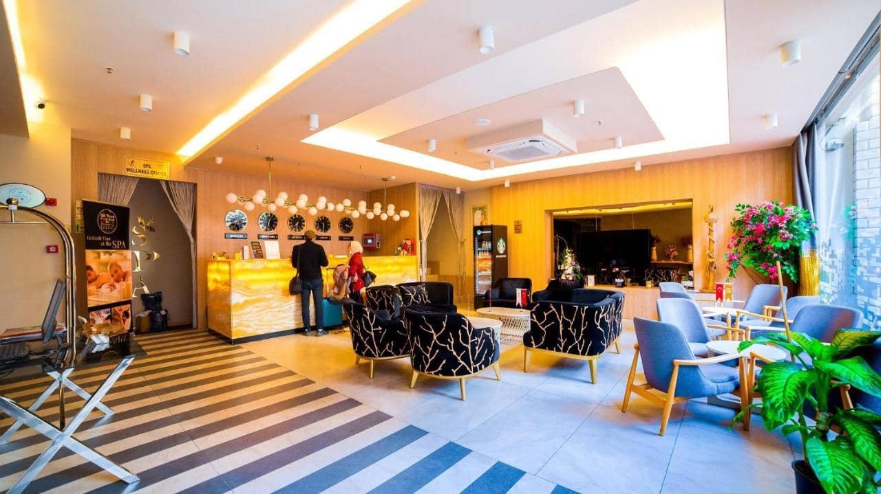Old Town Point Hotel — 5