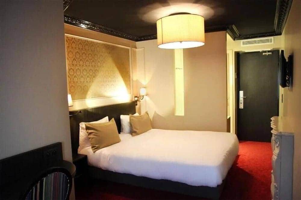 Best Western Hotel Le Montmartre Saint-Pierre — 5