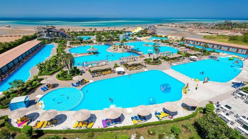 Hawaii Caesar Palace Aqua Park - Families And Couples Only