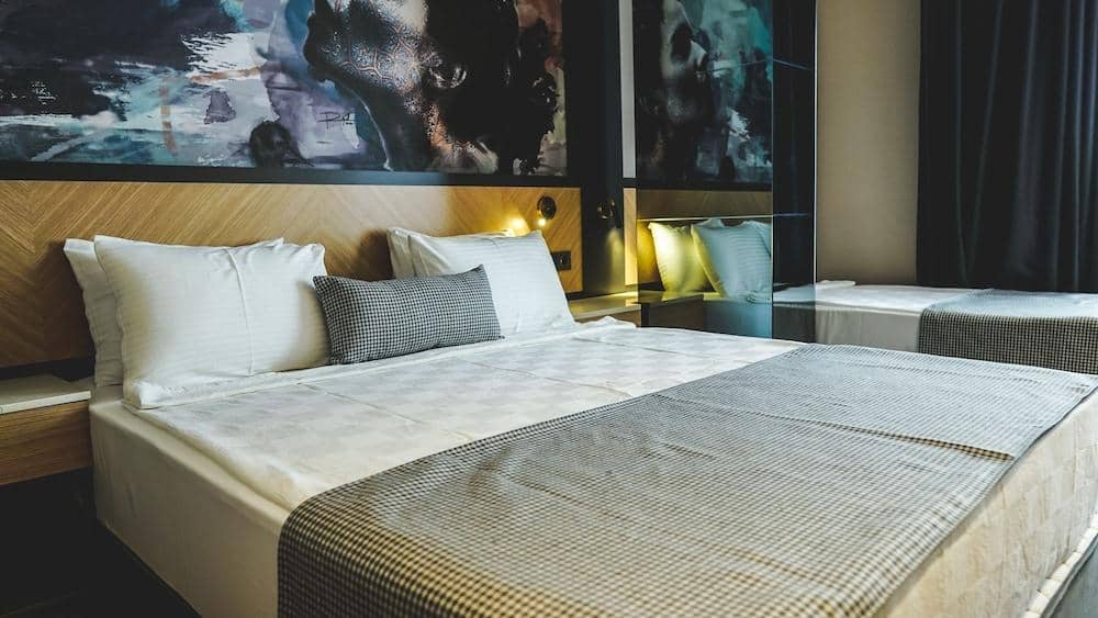 Ni Hotel Lara — 5