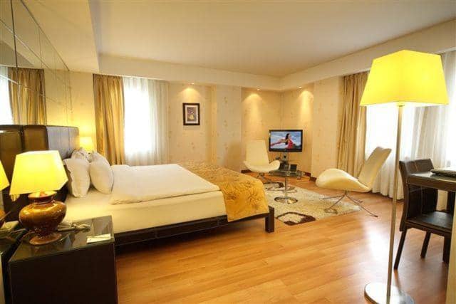 Cartoon Hotel (Adults only) — 5