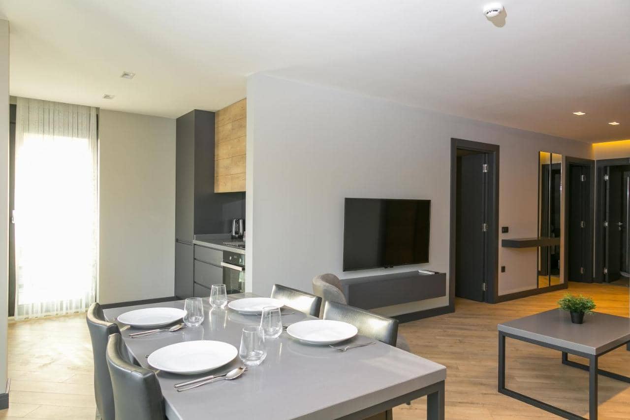 Z-Suites — 3