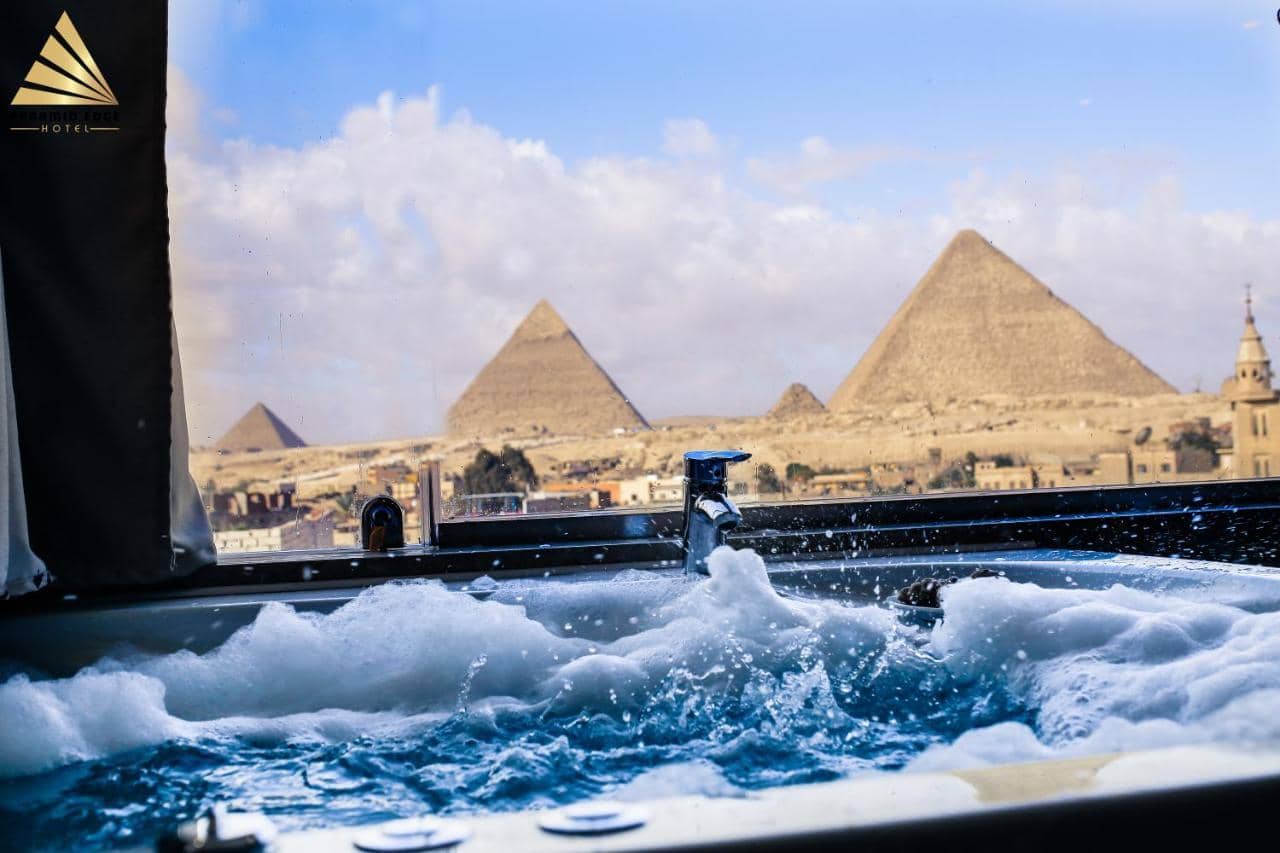 Pyramid Edge — 5