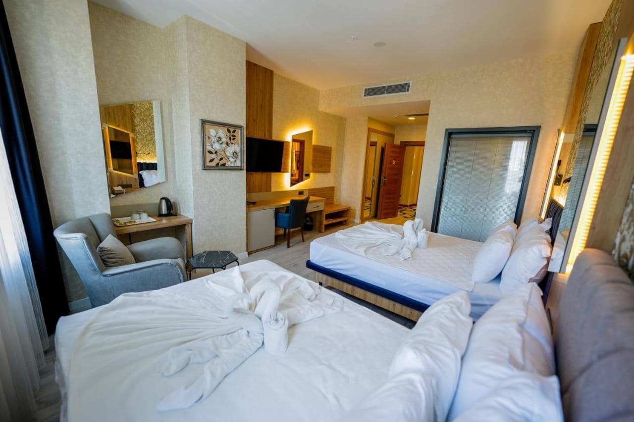 Isnova Hotel — 5