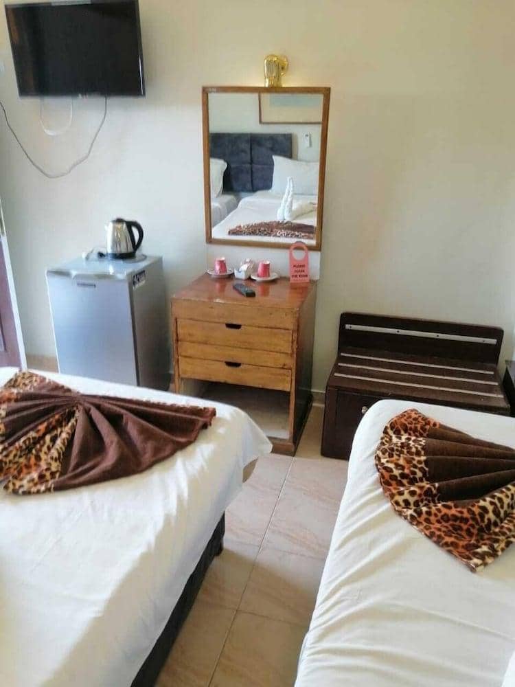 Rezeiky Hotel & Camping Luxor (Adults only) — 2