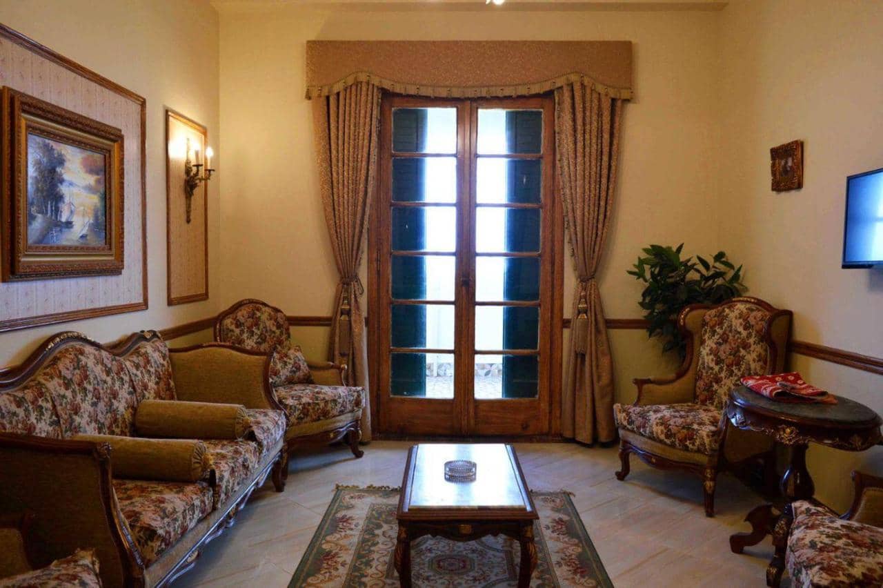 Hyde Park House Hotel — 5