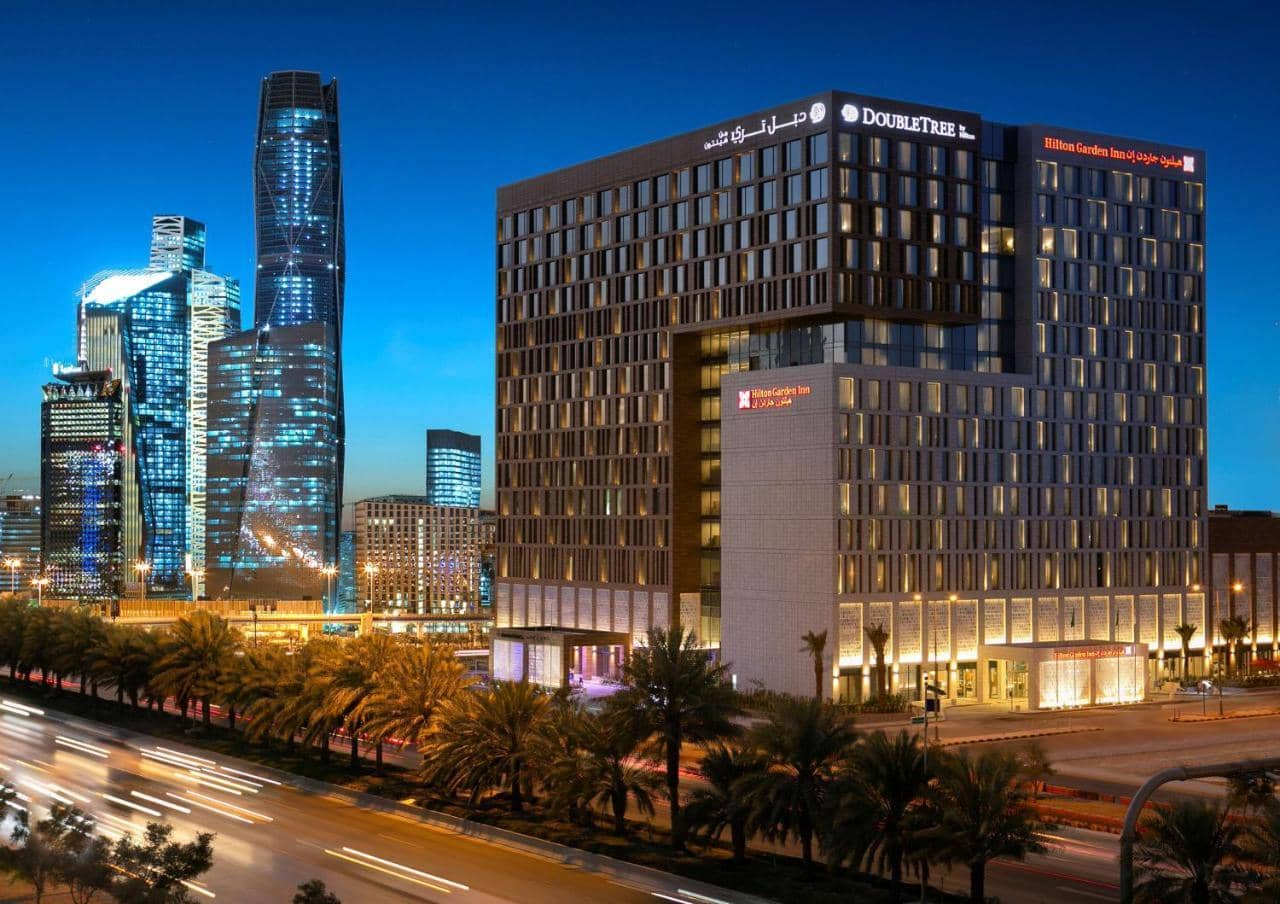 Doubletree by Hilton Riyadh Financial District Hotel & Suites — 3