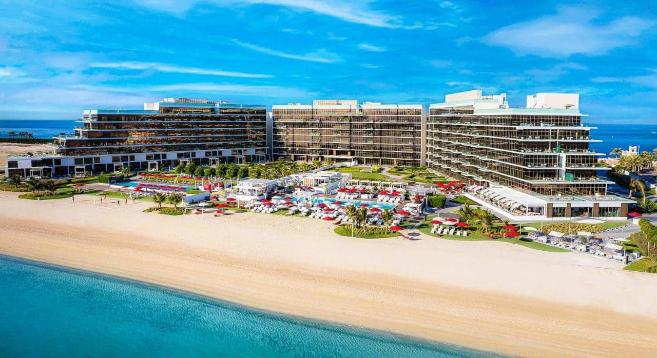 Th8 Palm Dubai Beach Resort, Vignette Collection