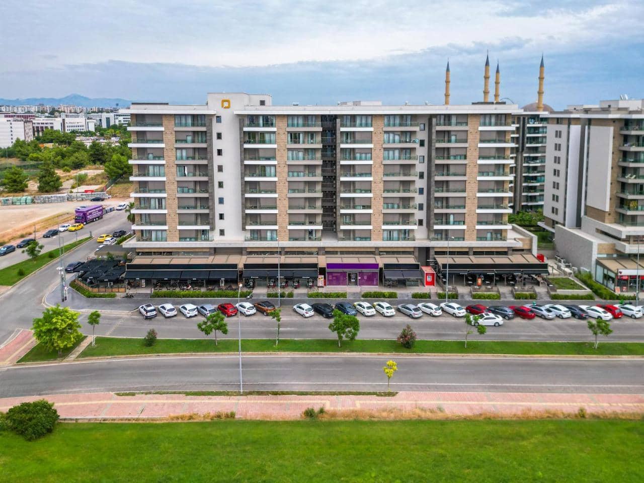 Casamax Suites — 2