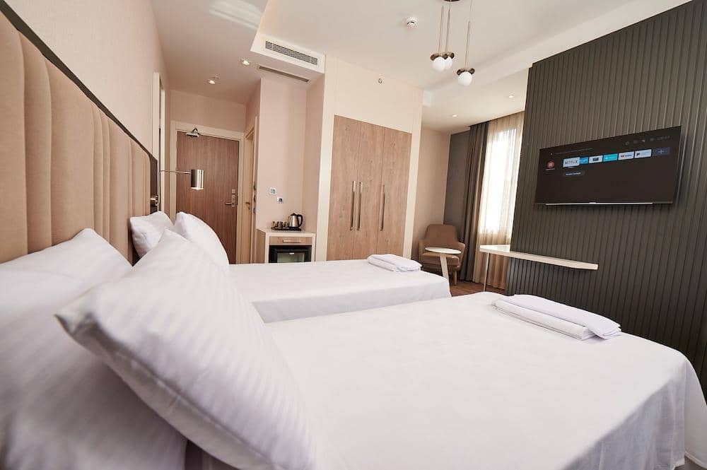 Livinton Hotel — 5