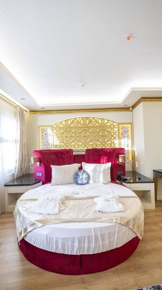 Can Adalya Palace Hotel — 3