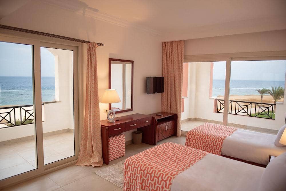 Oyster Bay Beach Resort & SPA - Luxury Serviced Condo — 5