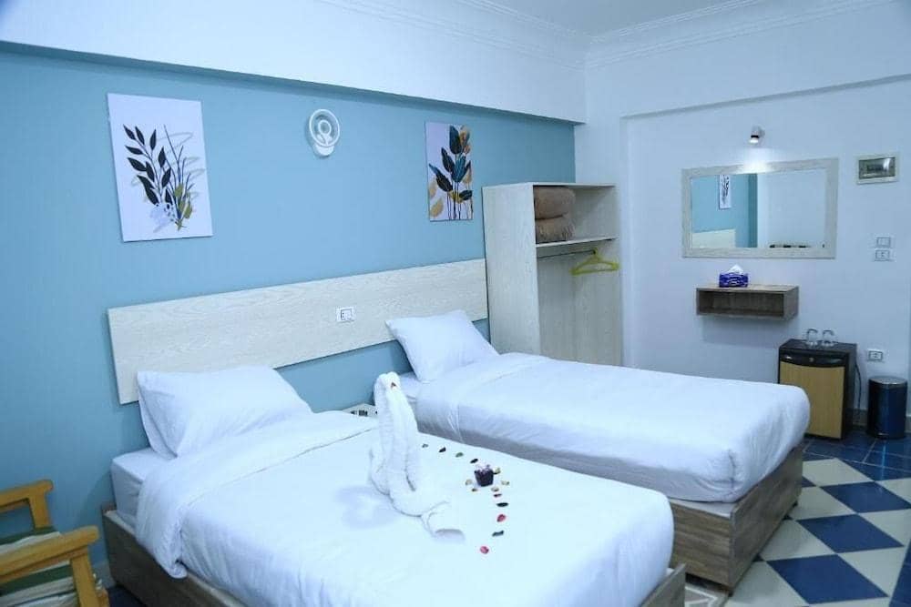 Lamira Hotel